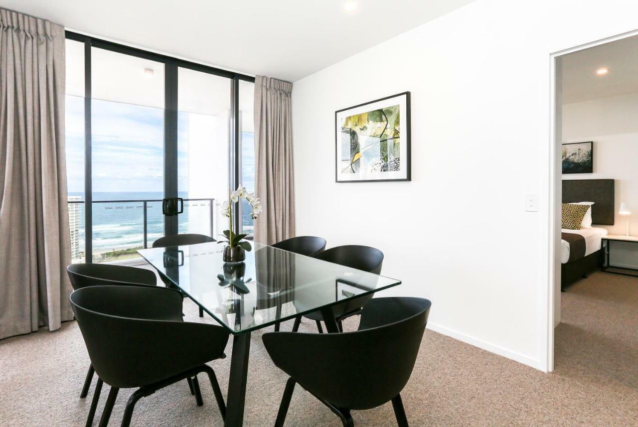 Qube Broadbeach Aparthotel 4*