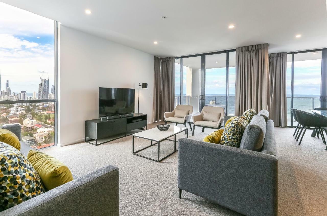 Qube Broadbeach 4* Gold Coast
