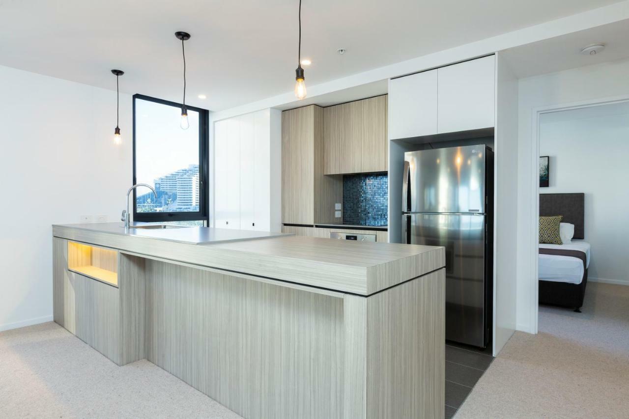 Qube Broadbeach 4* Gold Coast