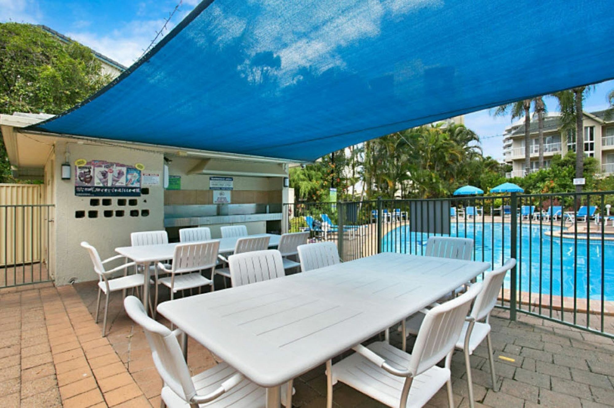 Aparthotel Mari Court Gold Coast