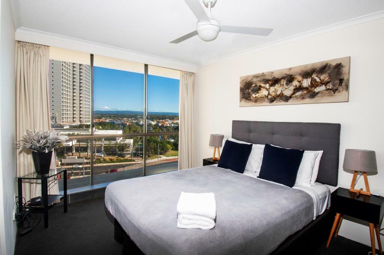 Aparthotel Seacrest Beachfront Surfers Paradise 4*