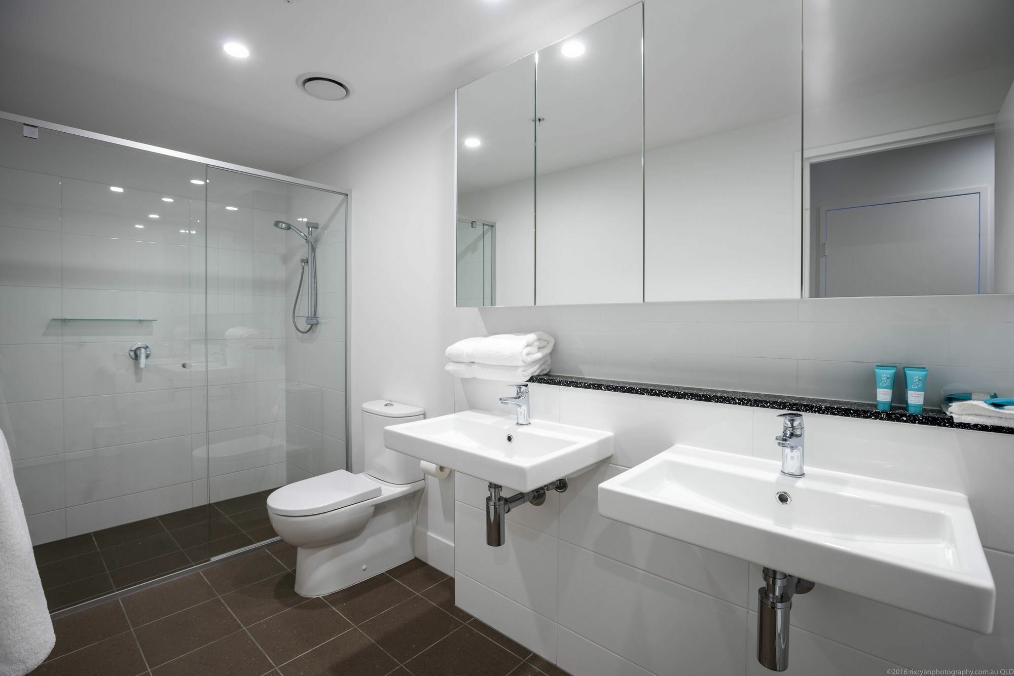 Aparthotel Synergy Broadbeach - Official