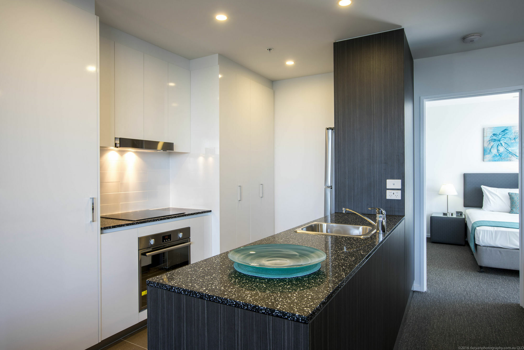 Synergy Broadbeach - Official 4* Gold Coast