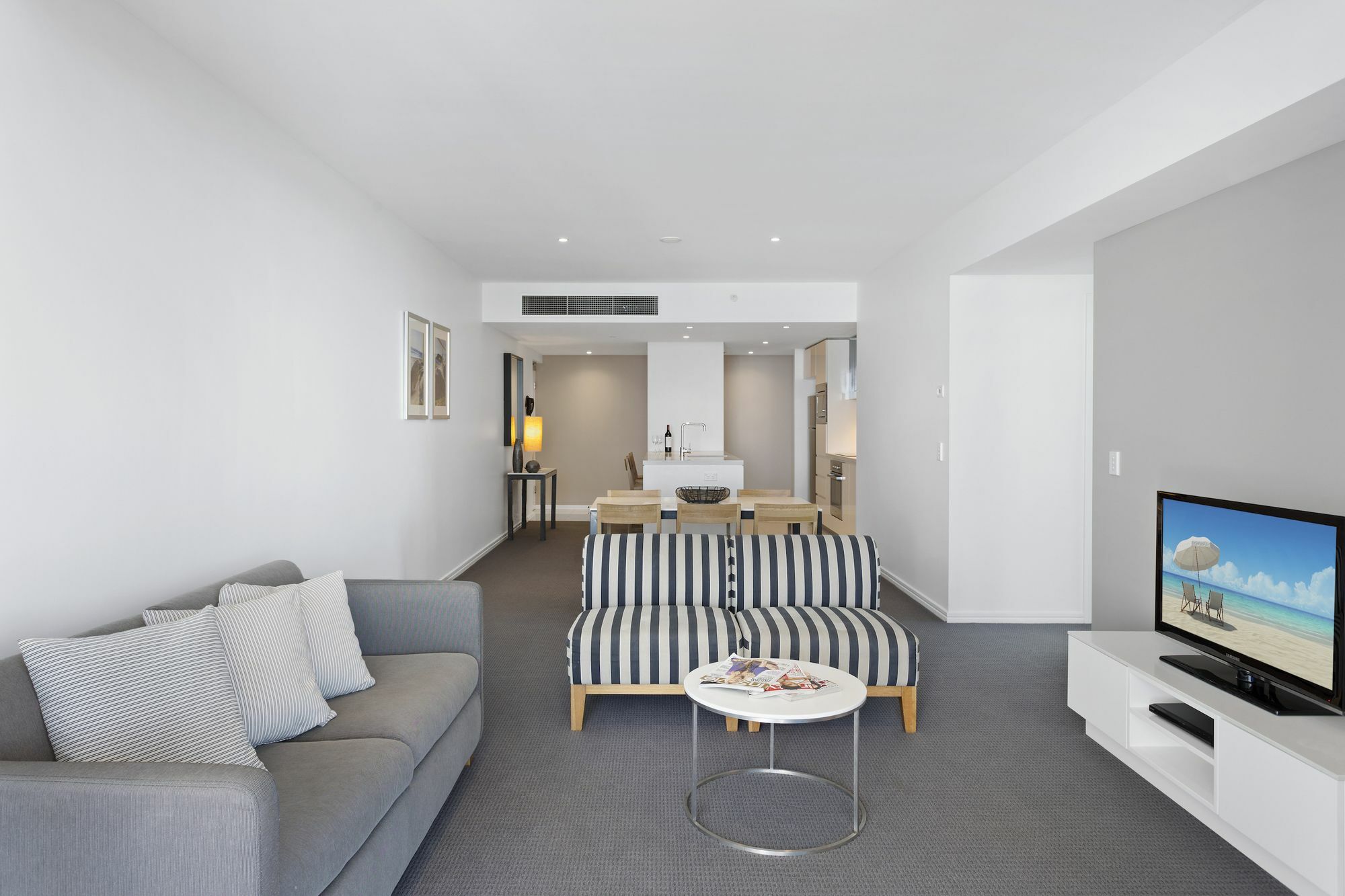 Hotel Luxury With Ocean View In Surfers Paradise 5*