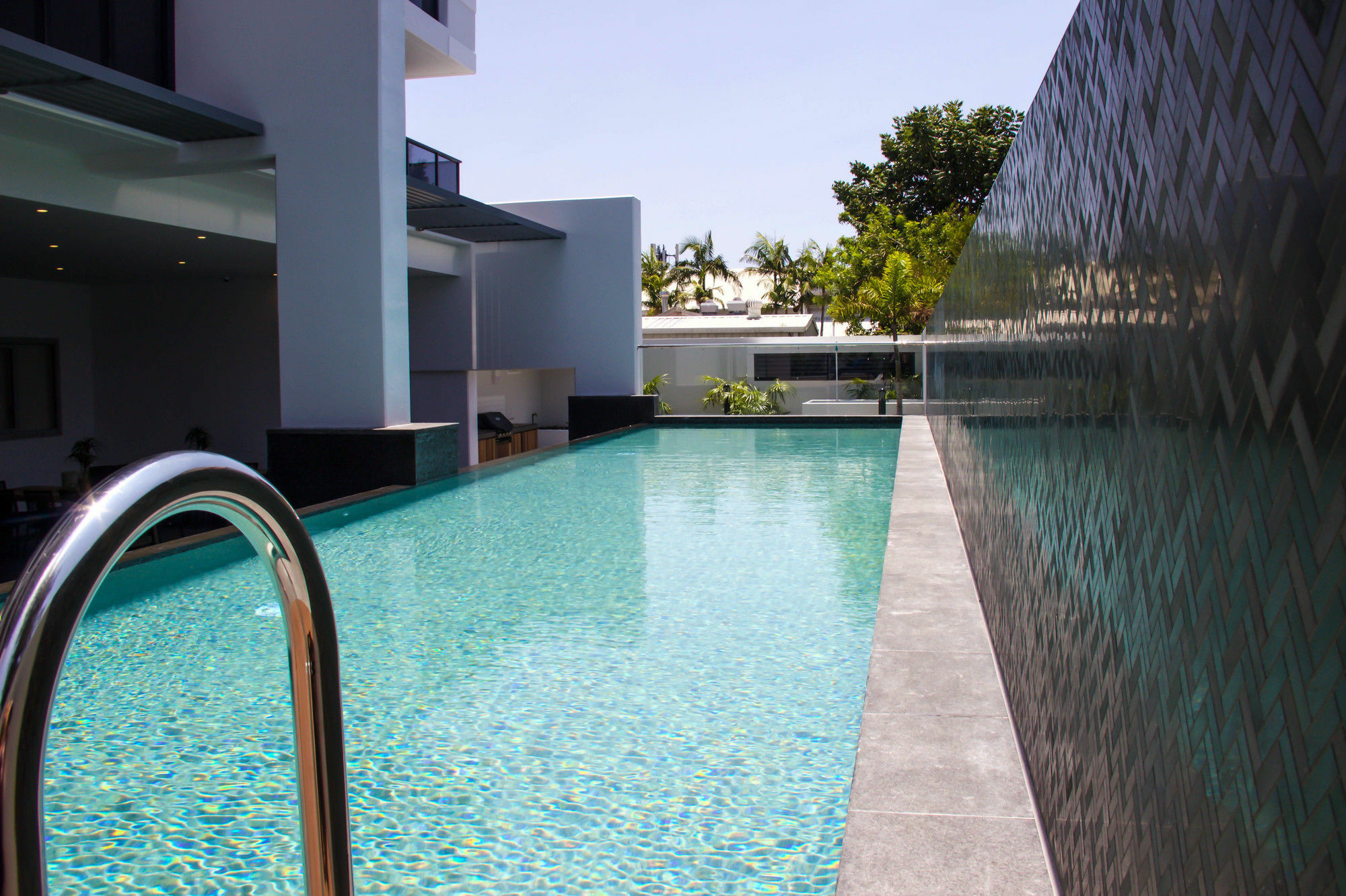 Synergy Broadbeach - Official