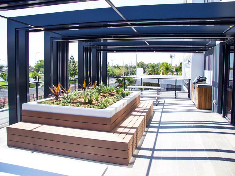 Synergy Broadbeach - Official 4*