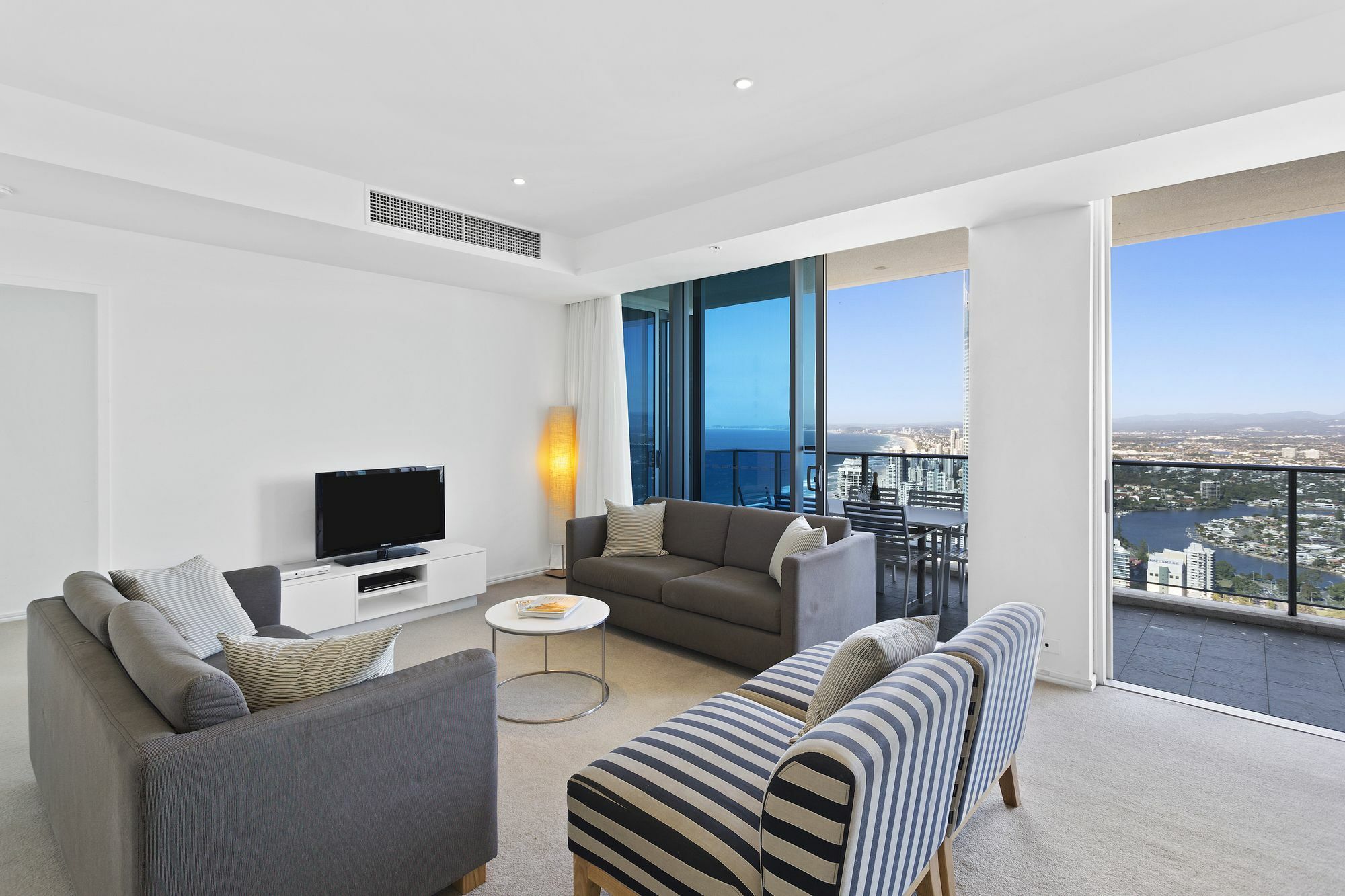 Luxury With Ocean View In Surfers Paradise Hotel Gold Coast