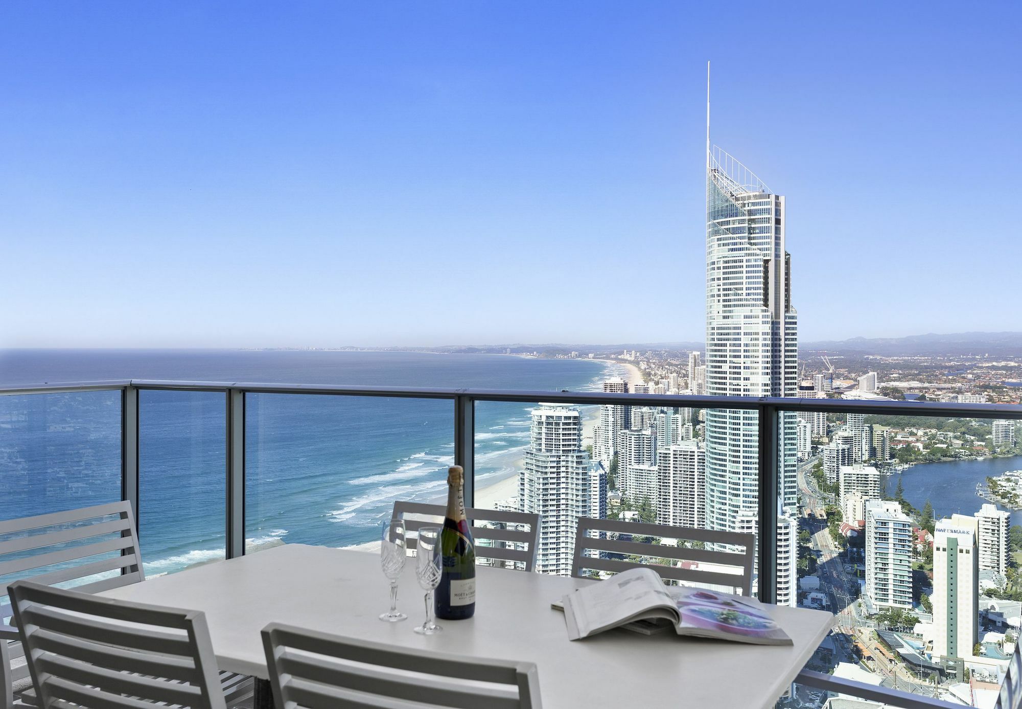 Hotel Luxury With Ocean View In Surfers Paradise Gold Coast