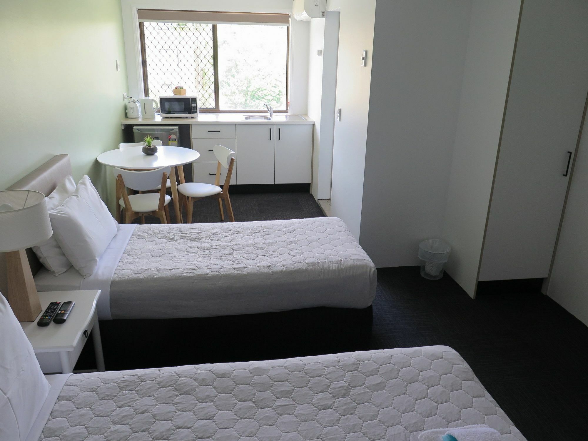 Gold Coast Inn Motel 3*