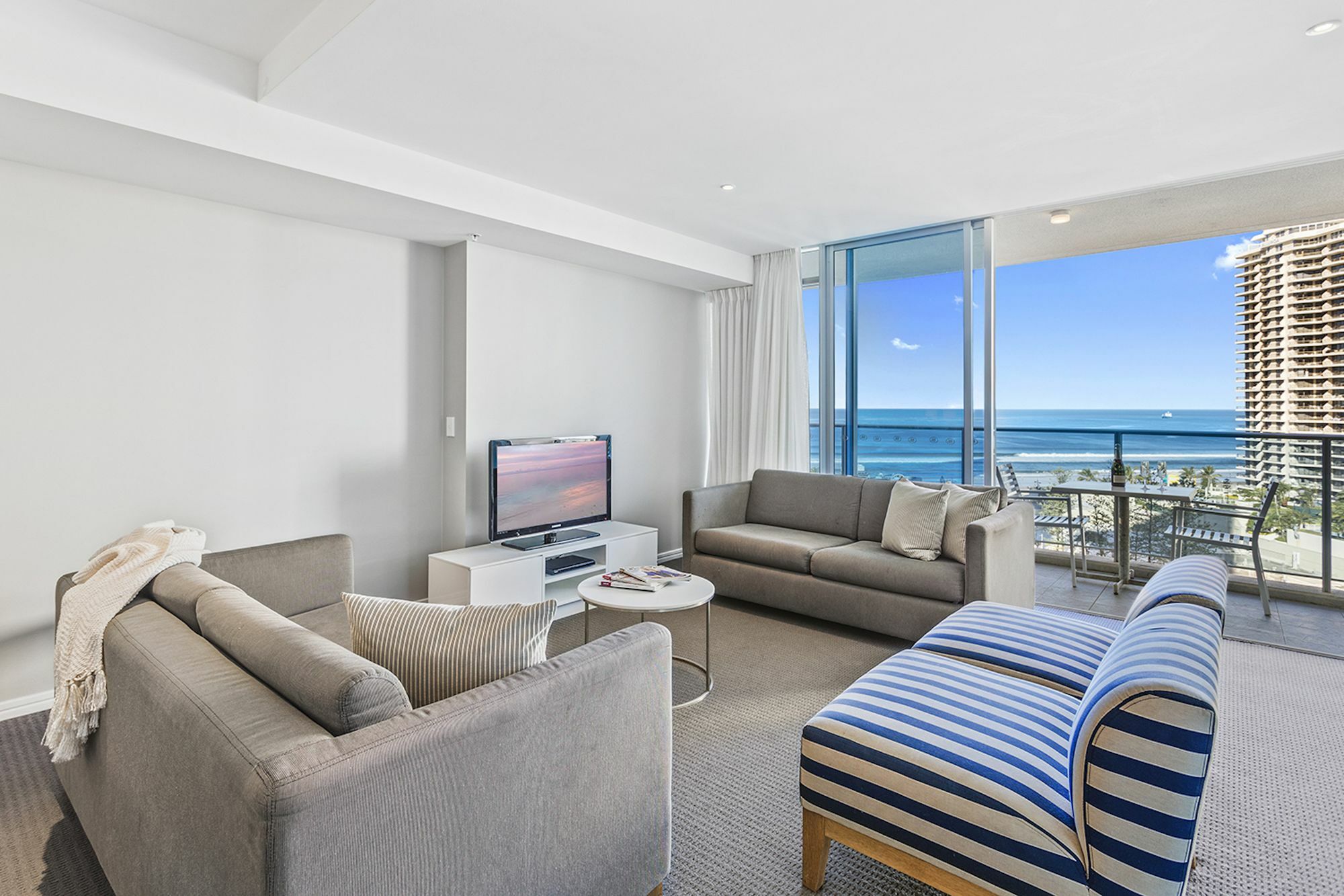 Hotel Luxury With Ocean View In Surfers Paradise Gold Coast