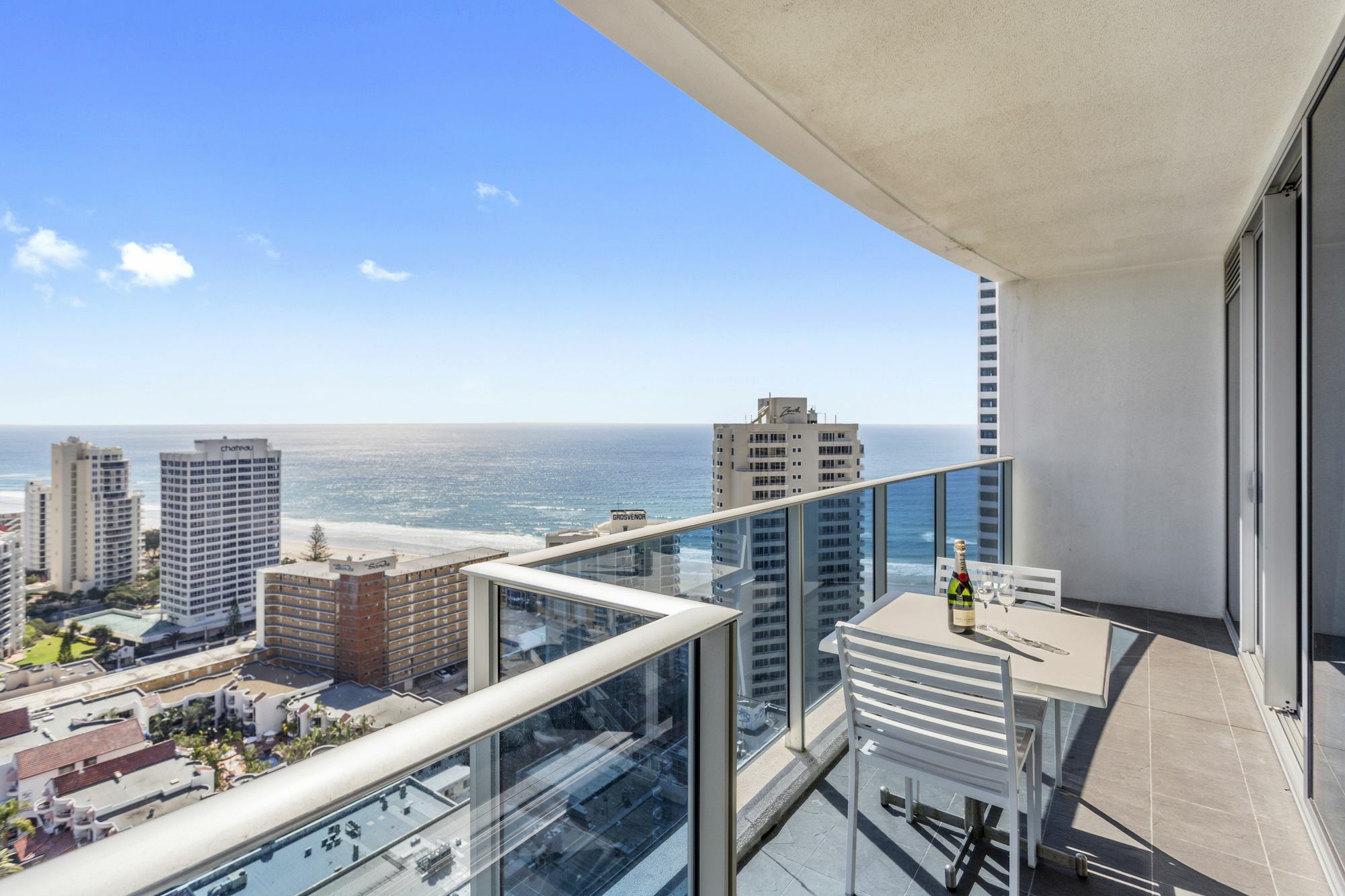 Luxury With Ocean View In Surfers Paradise Gold Coast
