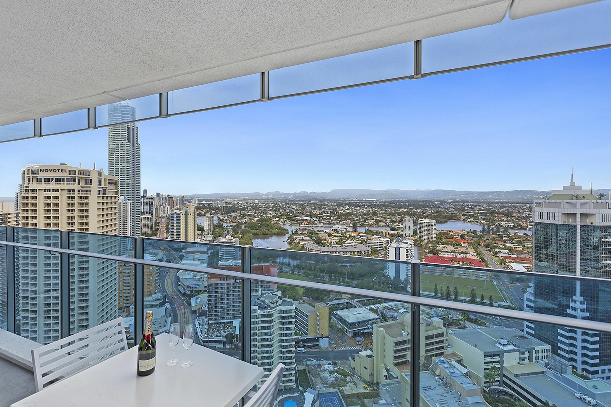Luxury With Ocean View In Surfers Paradise Hotel 5*
