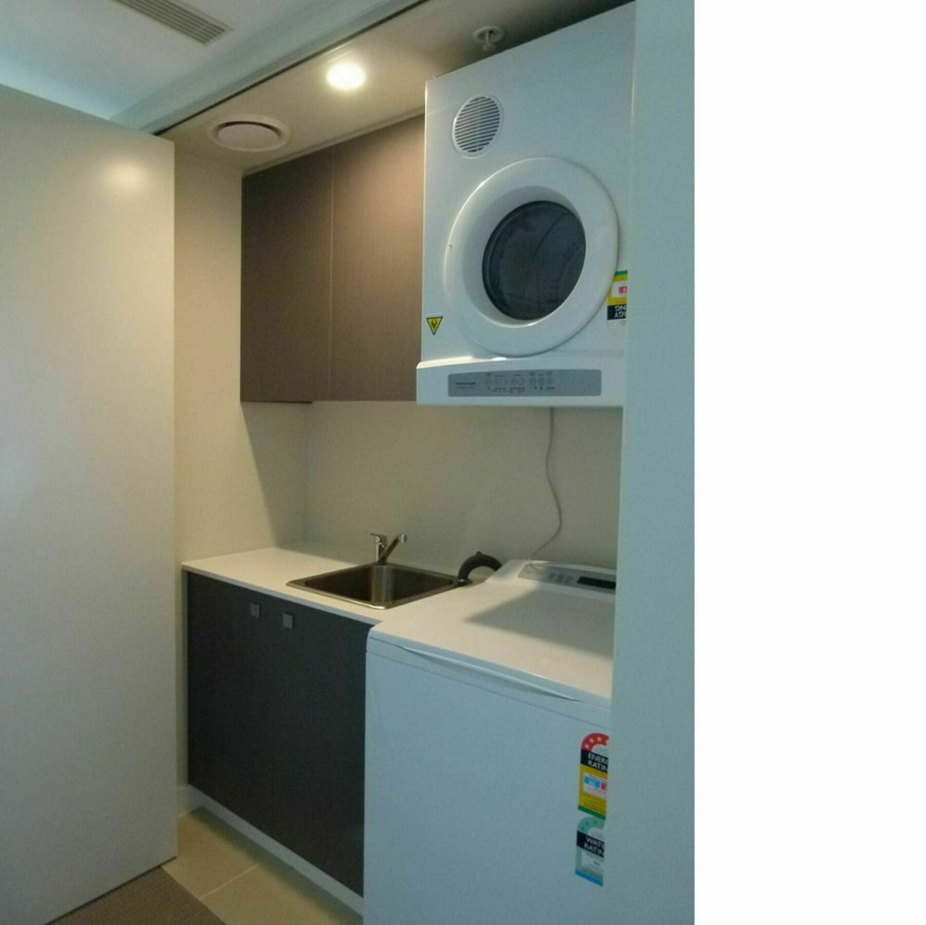 Pure Kirra Aparthotel 3*