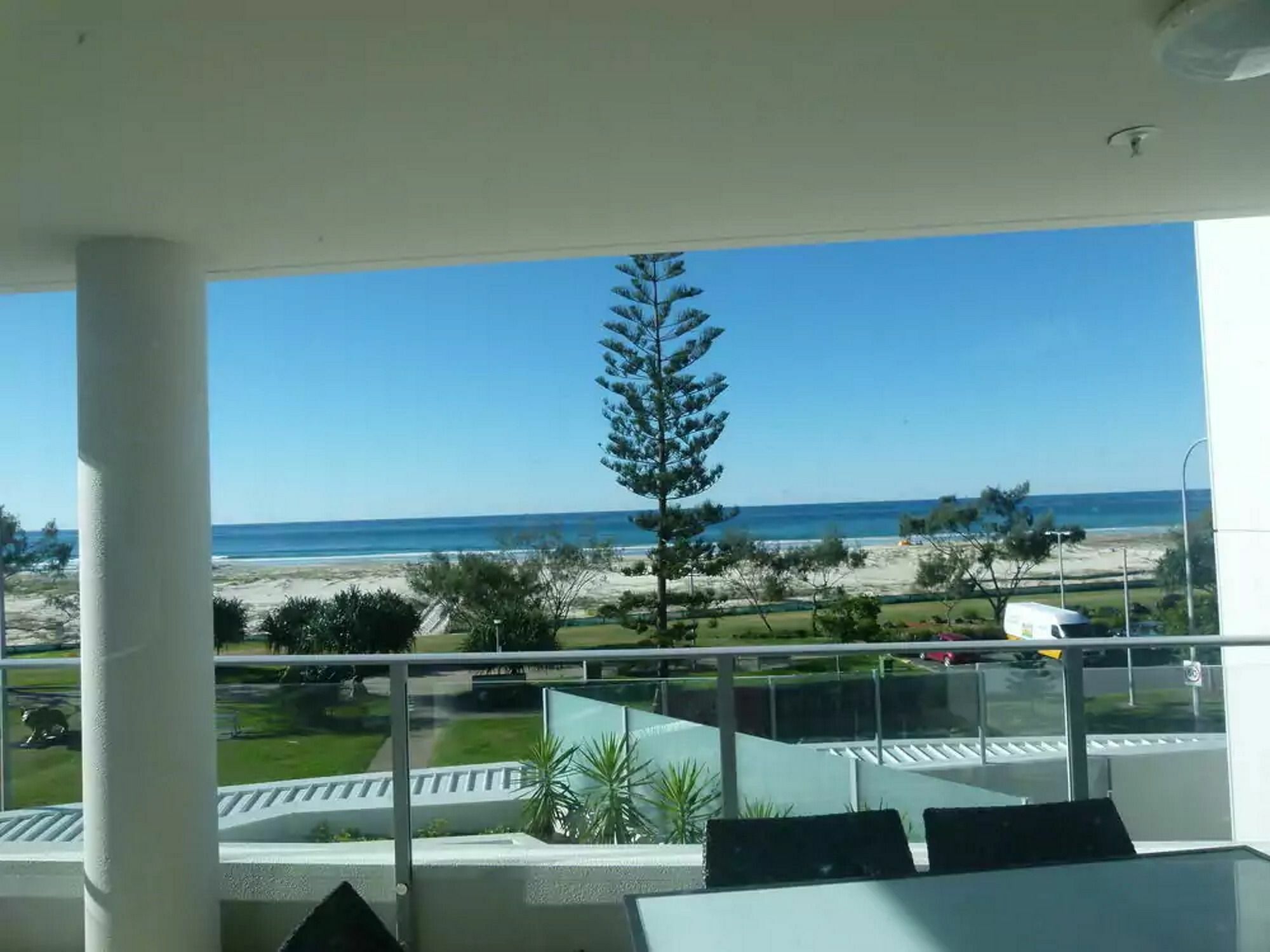 Aparthotel Pure Kirra Gold Coast