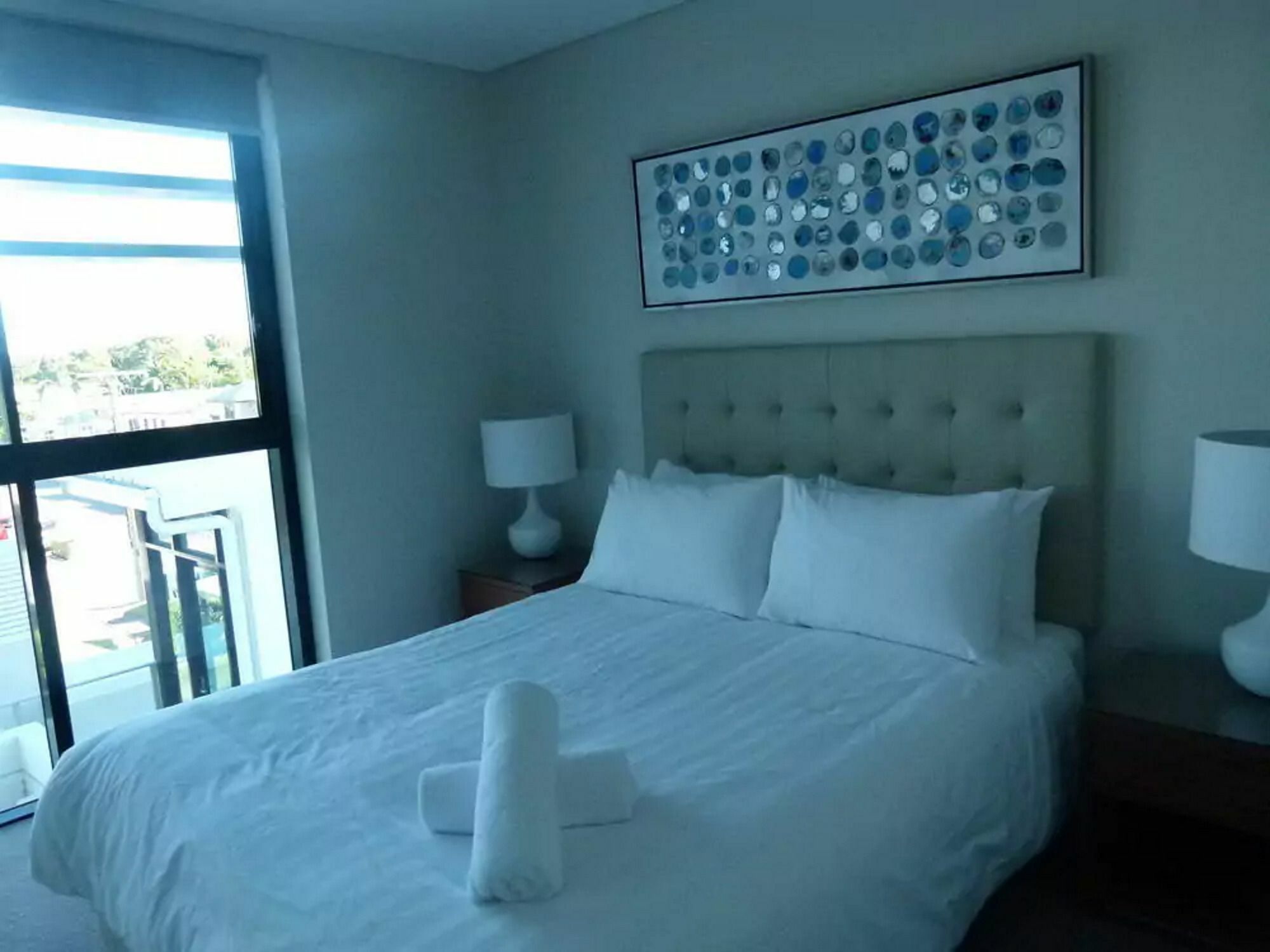 Pure Kirra Aparthotel 3*