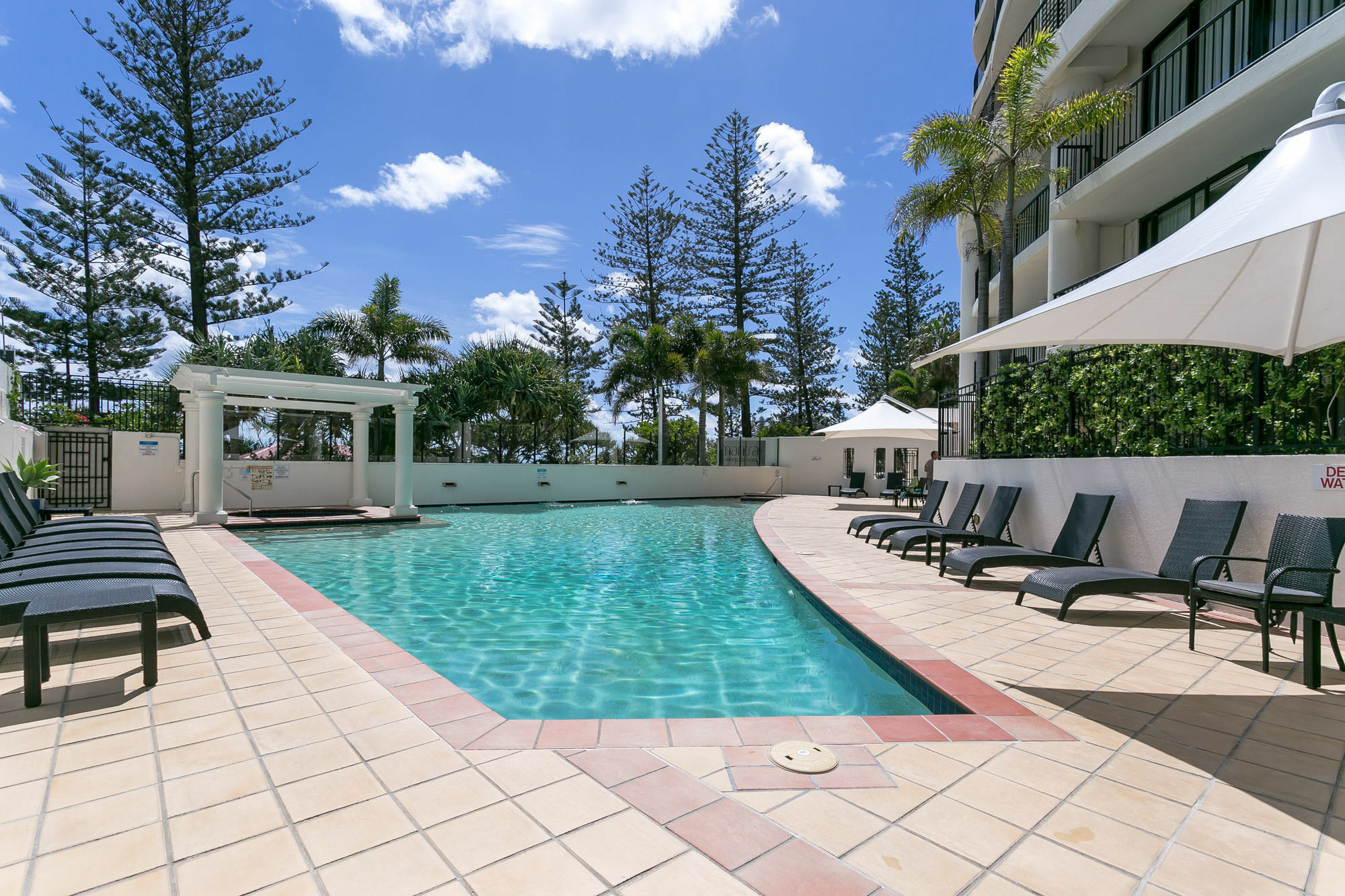 Mantra Coolangatta 4*