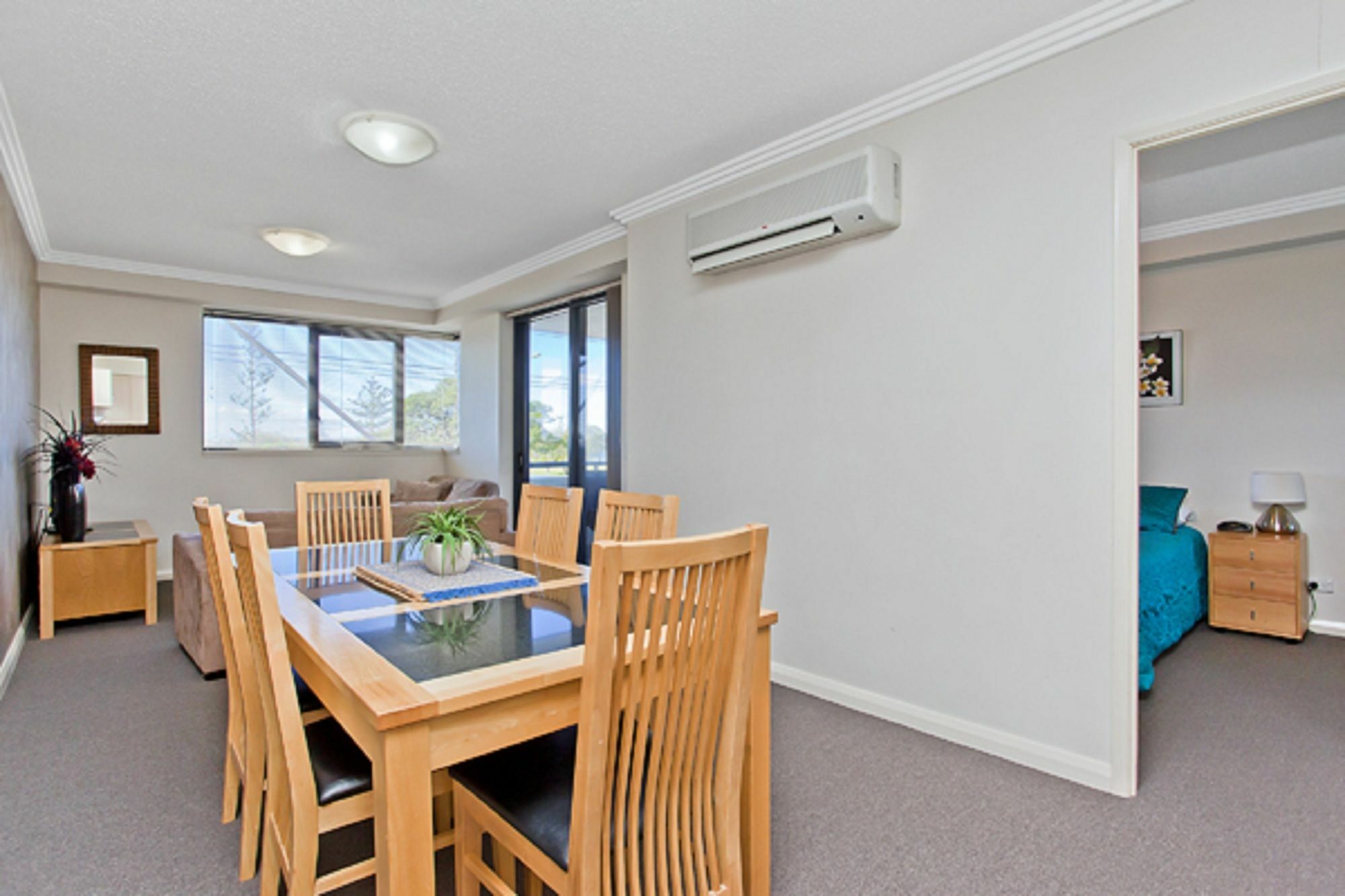 Aqualine On The Broadwater 4*