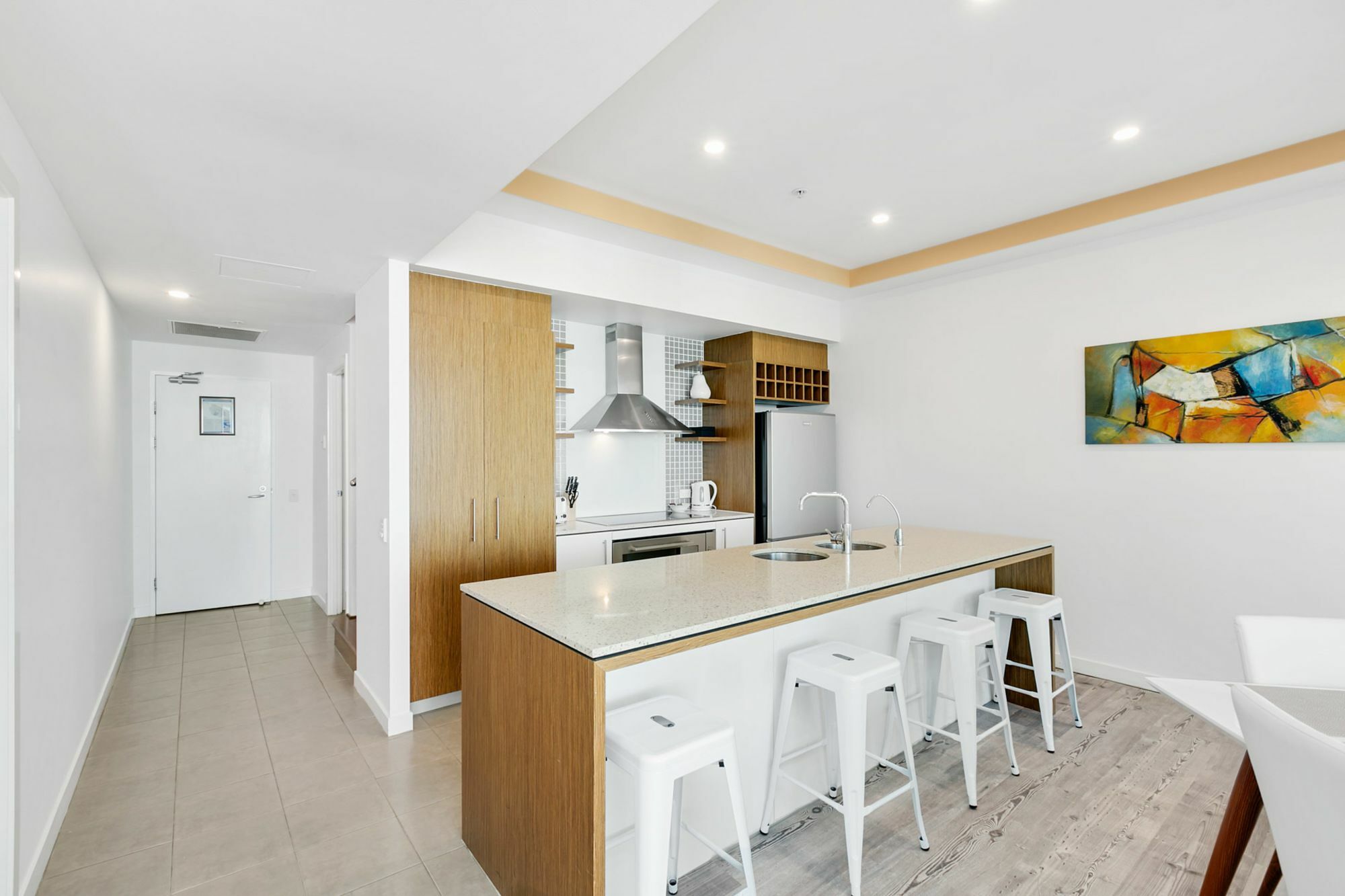 Wings - Q Apartment