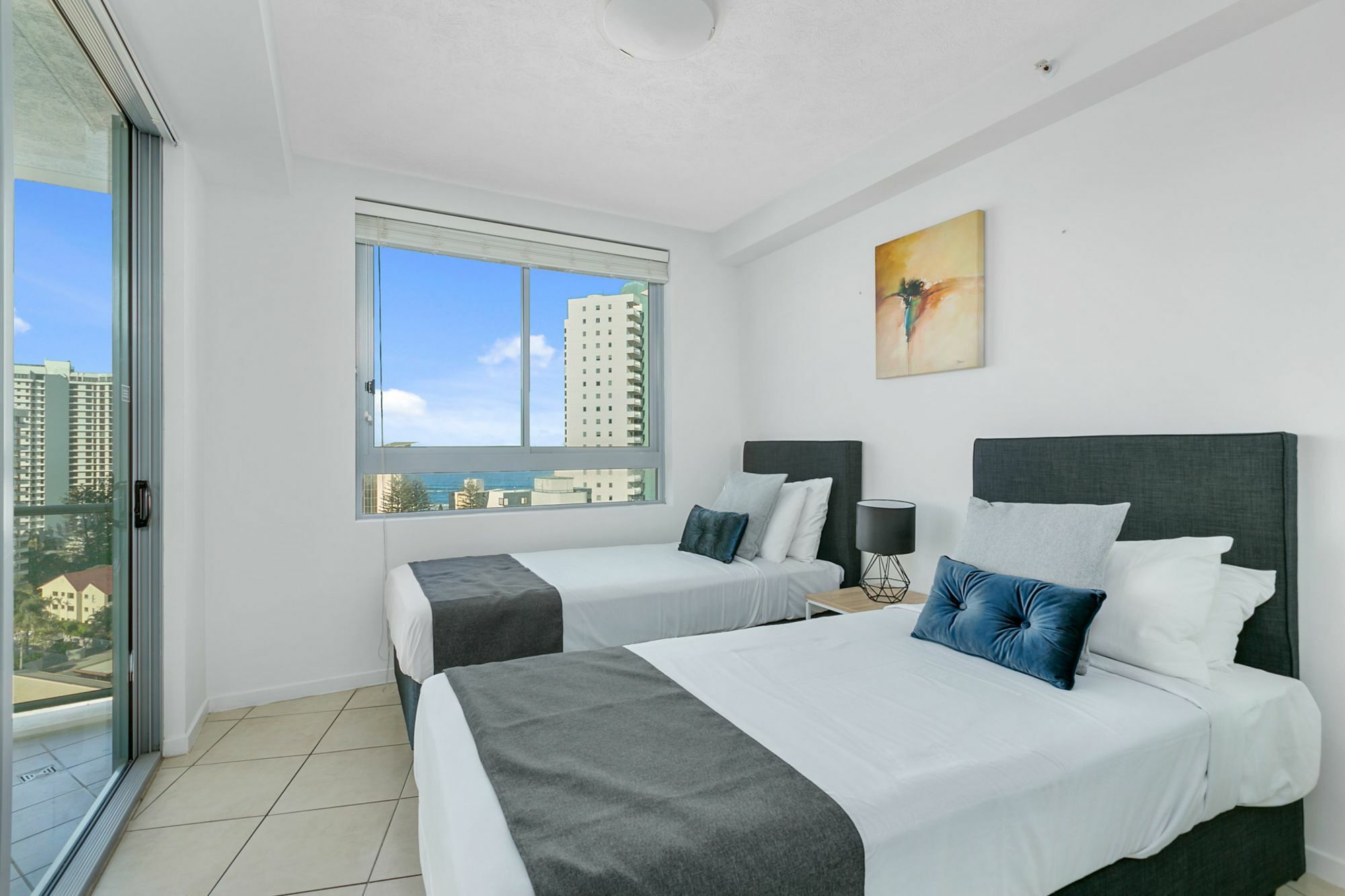 Wings - Q Apartment