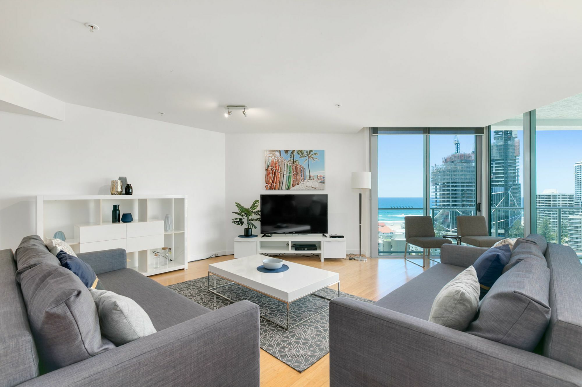Apartment Wings - Q Gold Coast
