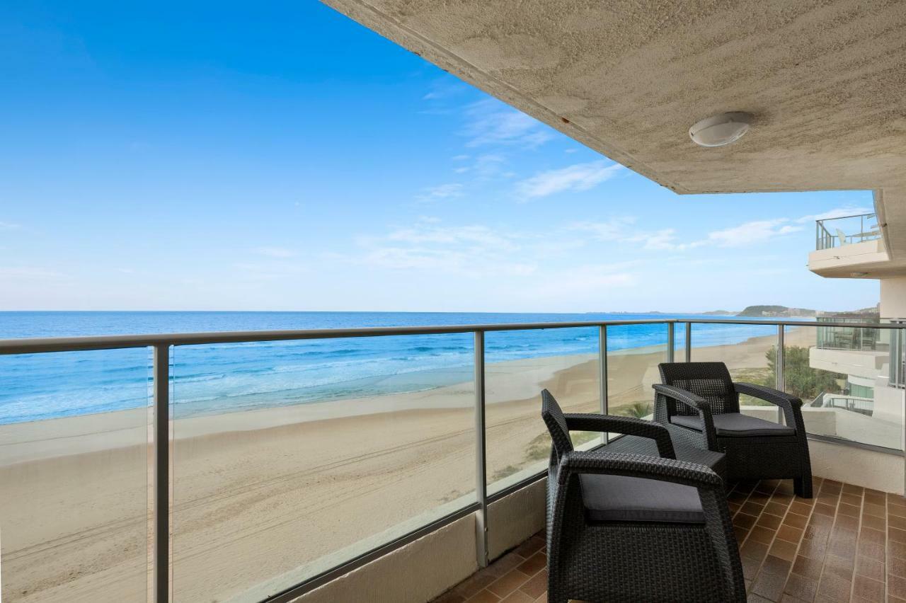 Foreshore Beachfront 3* Gold Coast