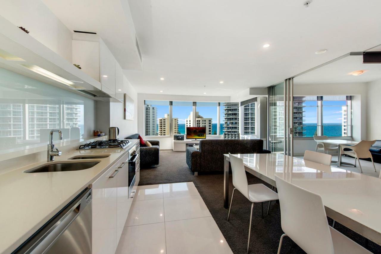 Iconic Q Ocean View Apartment