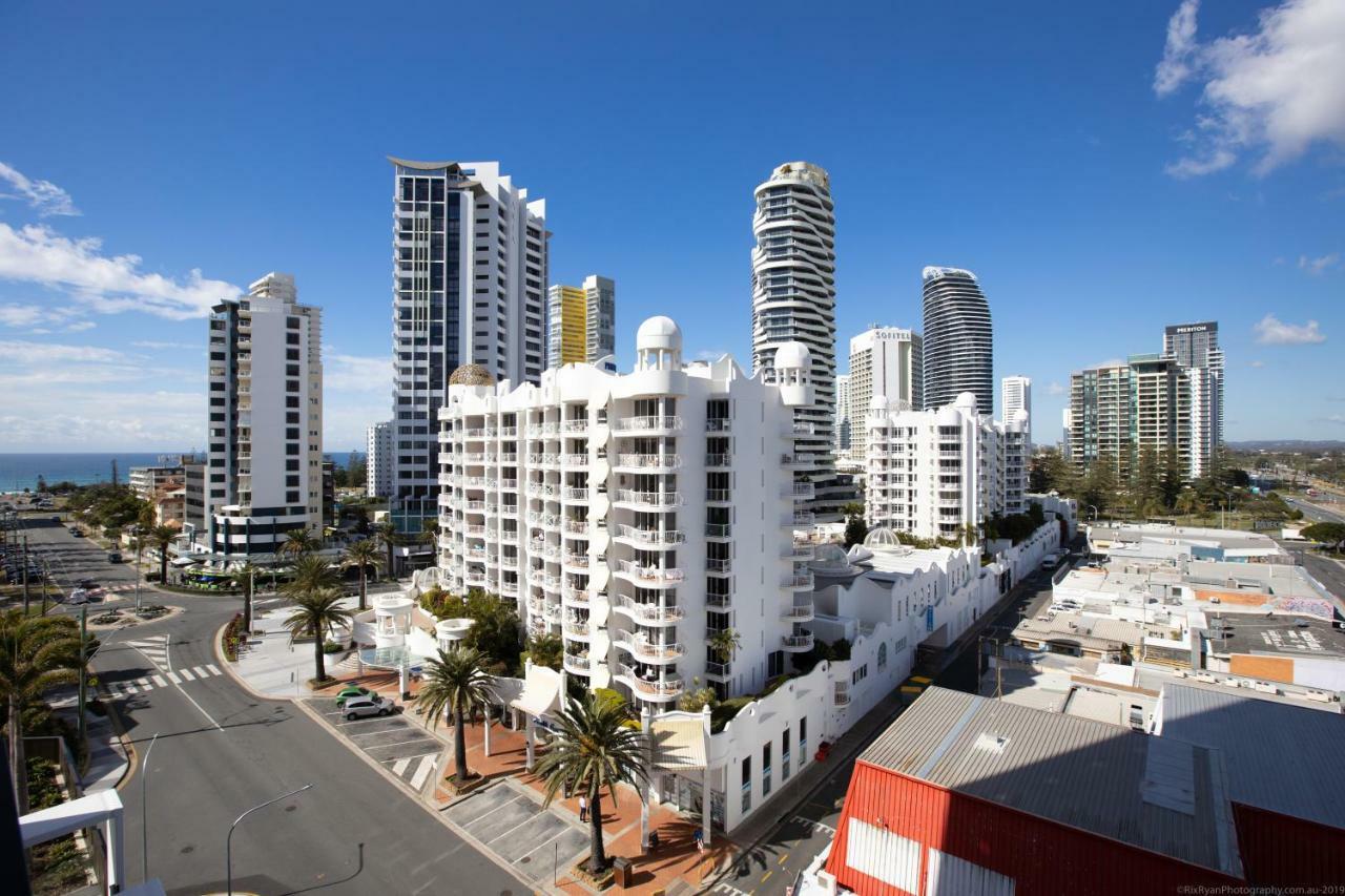 Aparthotel Qube Broadbeach