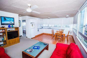 The Shore - Beachfront Aparthotel 3*