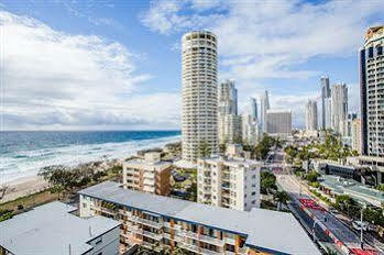 The Shore - Beachfront 3*