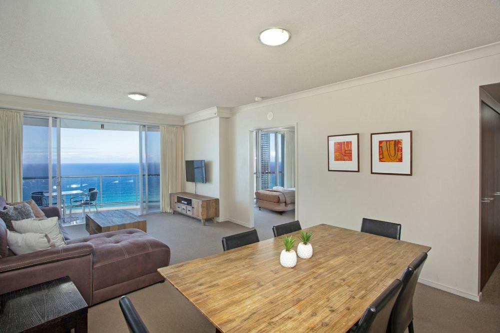 Apartment Chevron Renaissance - Private Gold Coast