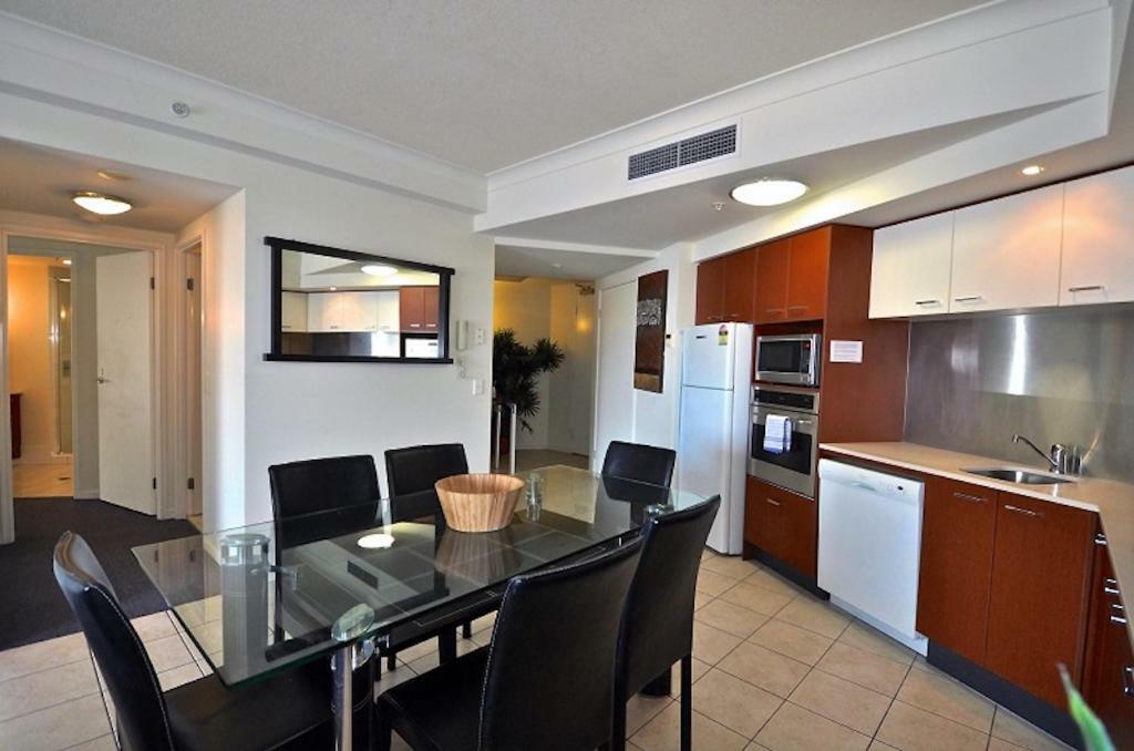 Chevron Renaissance - Private * Gold Coast
