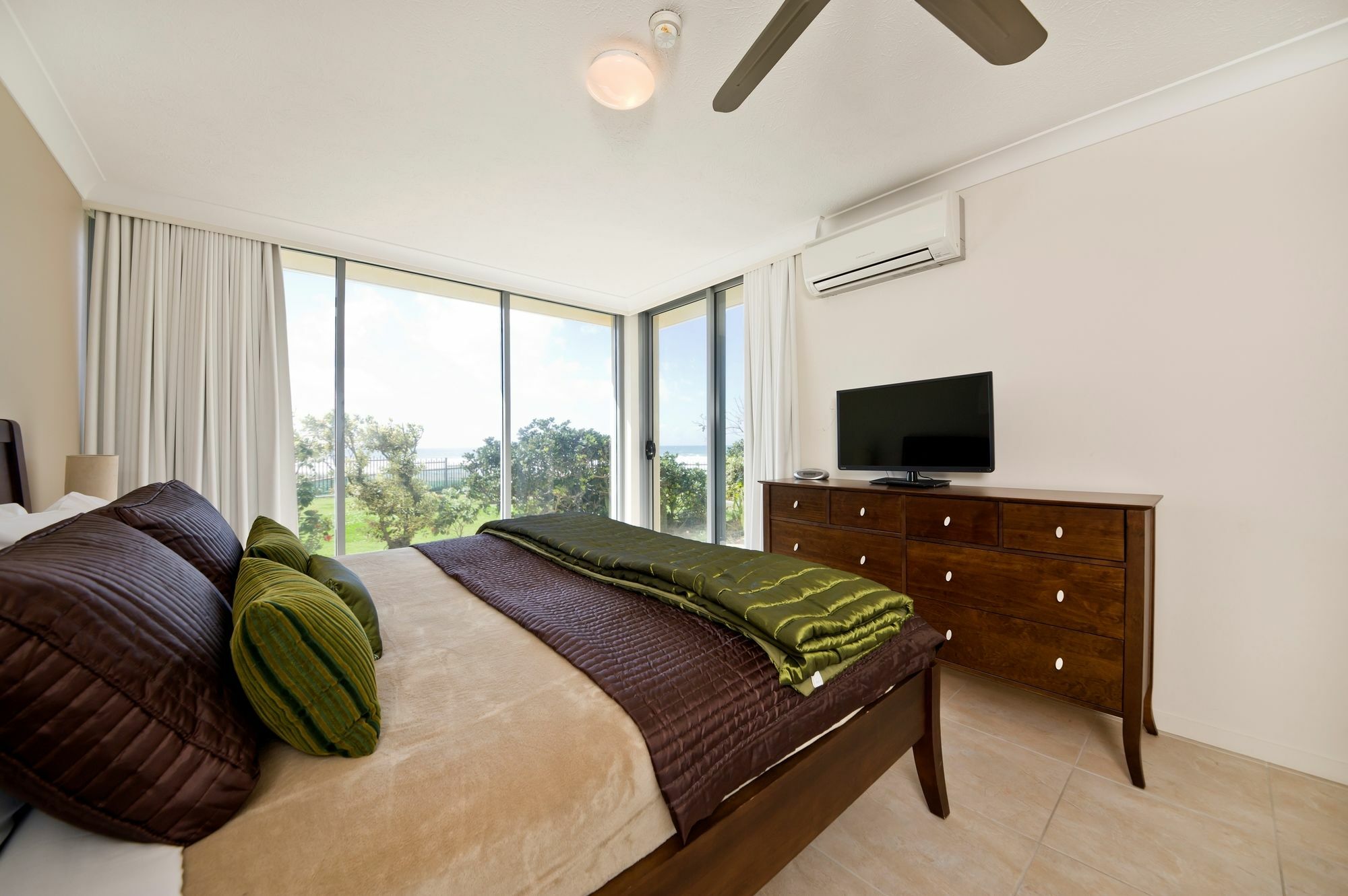 Berkeley On The 4* Gold Coast
