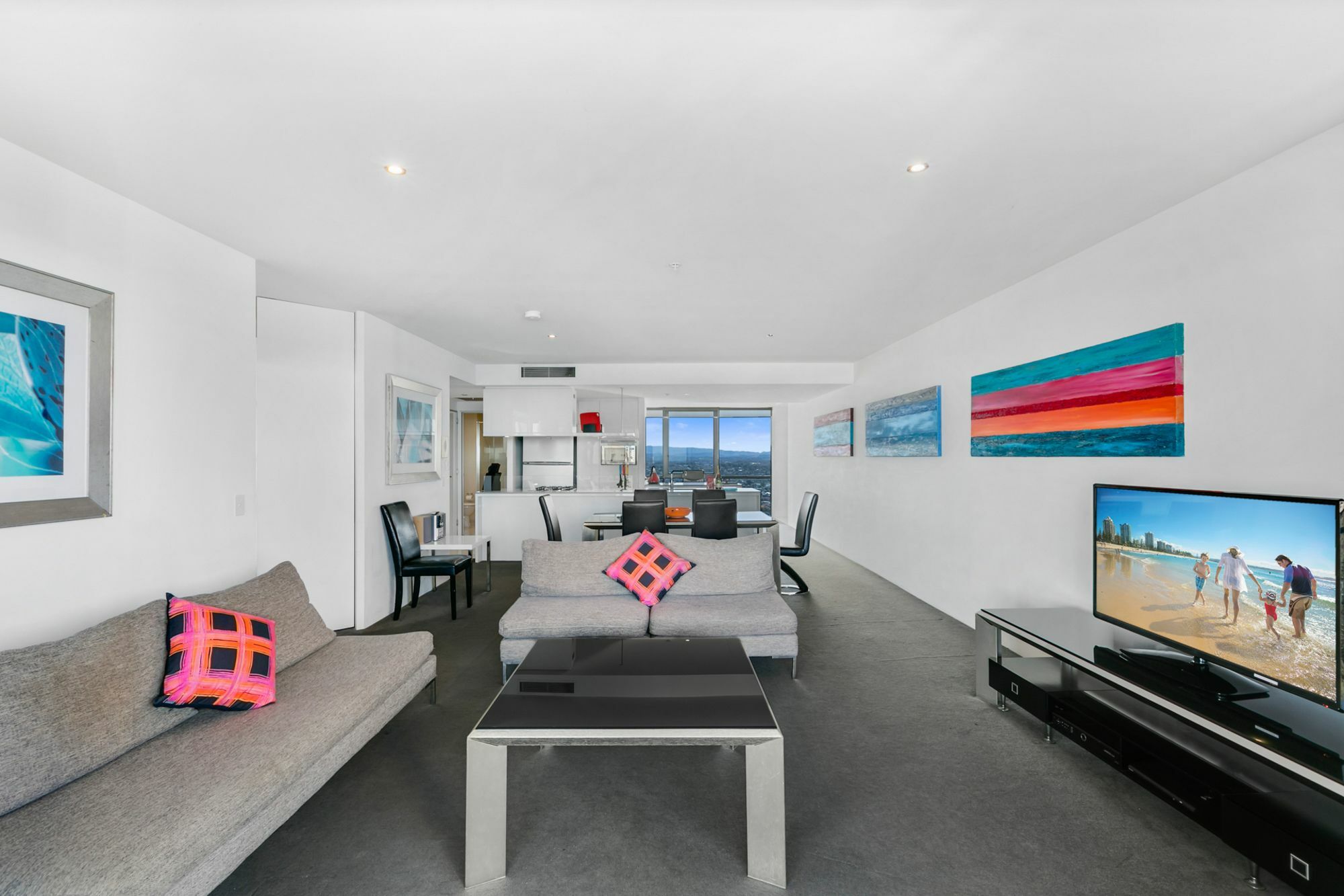 Apartment - Circle On Cavill *