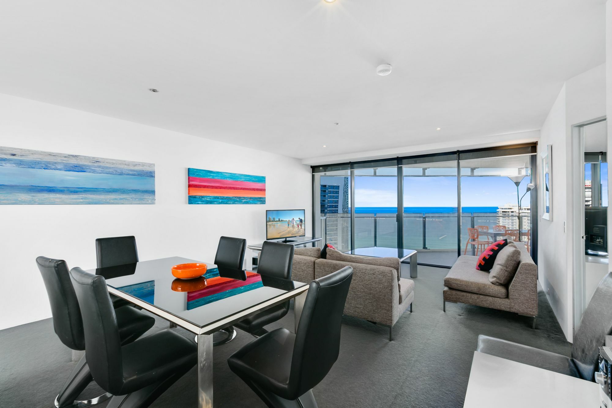 - Circle On Cavill Apartment Gold Coast