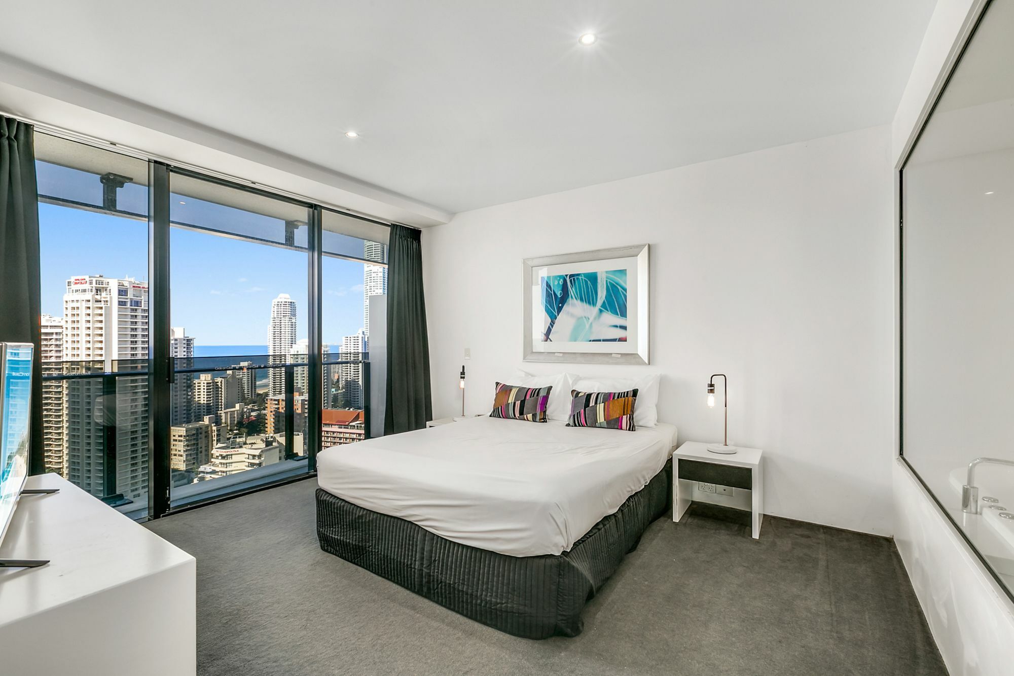 - Circle On Cavill Apartment Gold Coast