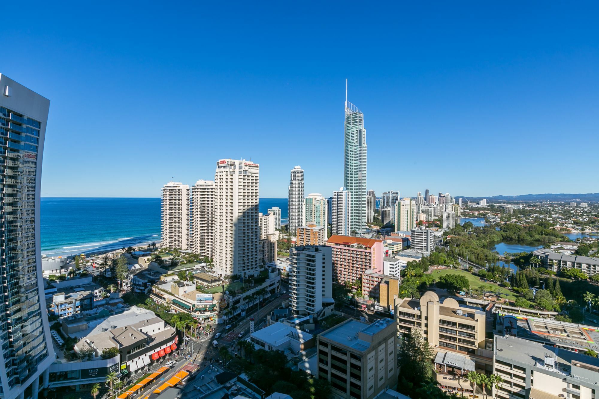 Apartment - Circle On Cavill Gold Coast