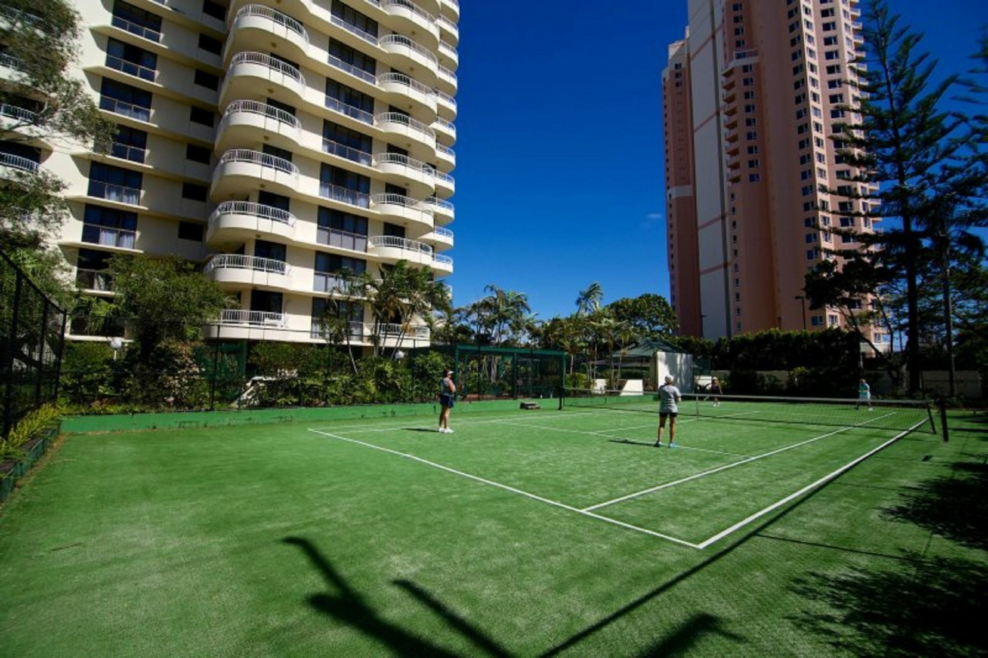 Capricornia Aparthotel Gold Coast
