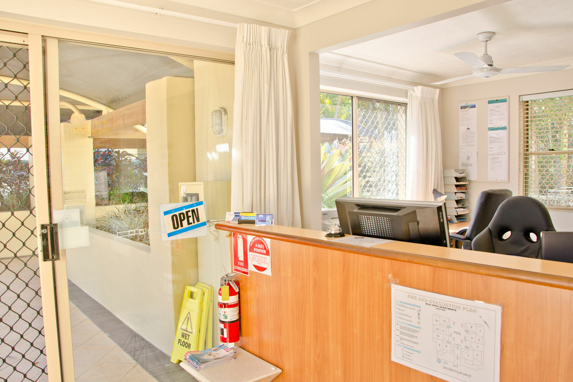 Aparthotel Bila Vista Kirra Beachside 3*