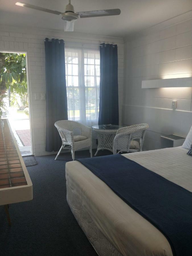 Motel Surf Street