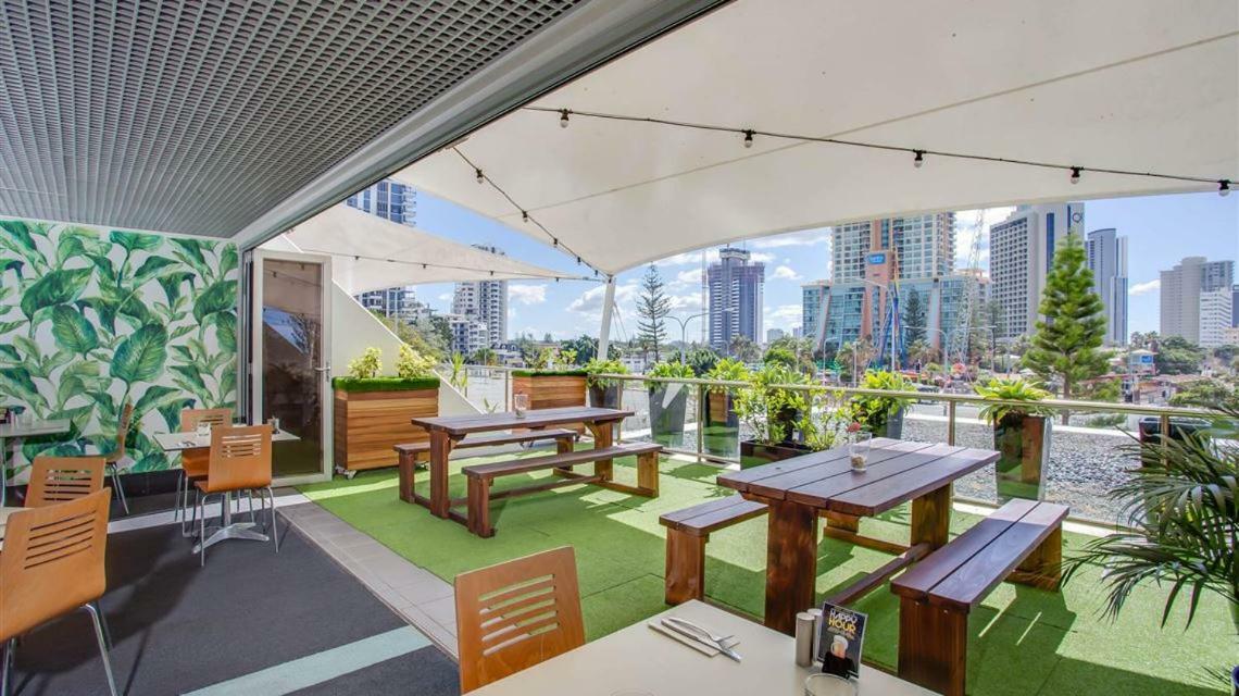 Studio 100 Meters From Beach At Surfers Paradise Gold Coast