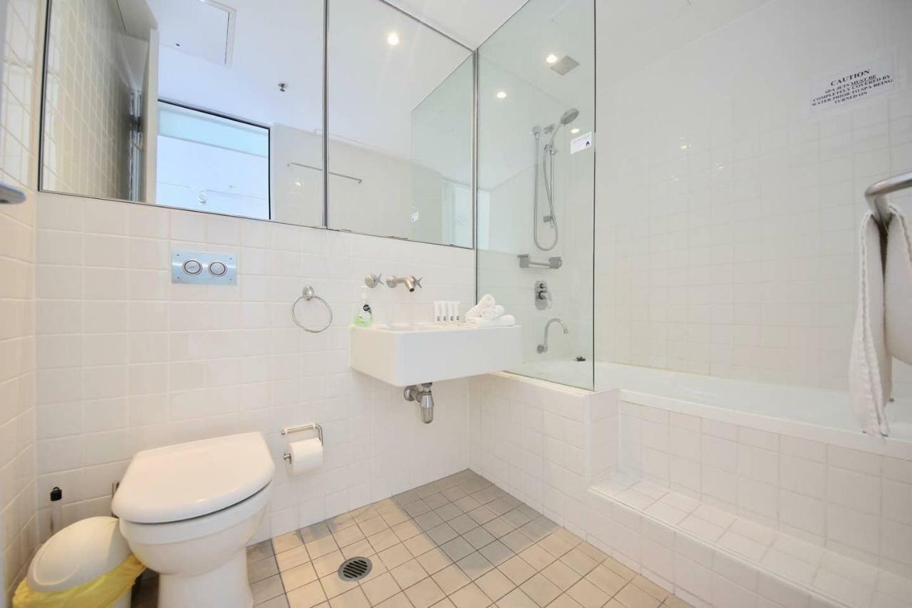 Apartment Beachfront On Oasis Centre, Air On Broadbeach 1503