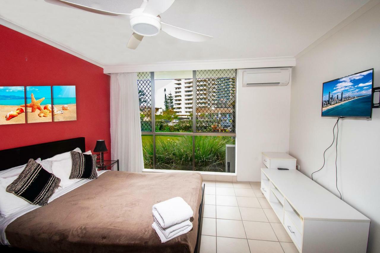 Seacrest Beachfront Surfers Paradise Gold Coast