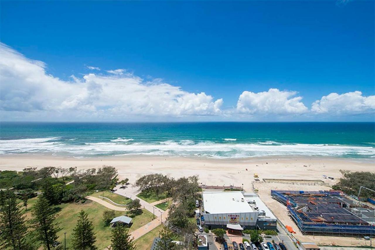 Beachfront On Oasis Centre, Air On Broadbeach 1503 * Gold Coast