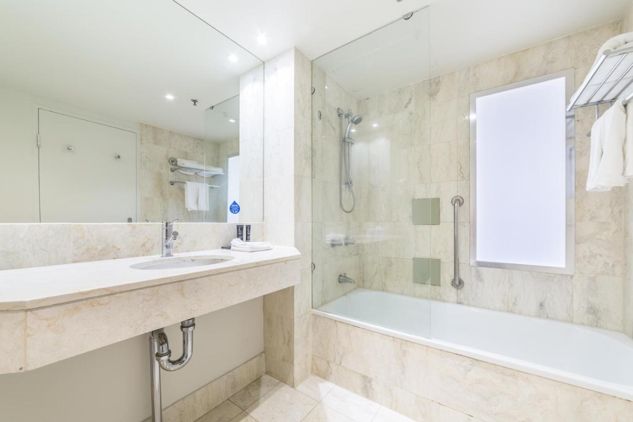 Hotel Studio With Ocean View In Mantra At Surfers Paradise L9 4*