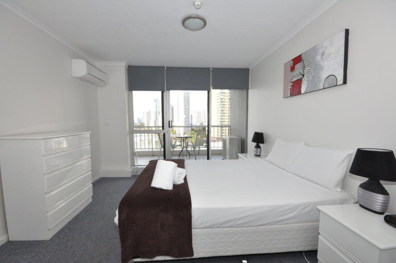 Moorings On Cavill Surfers Paradise Gold Coast