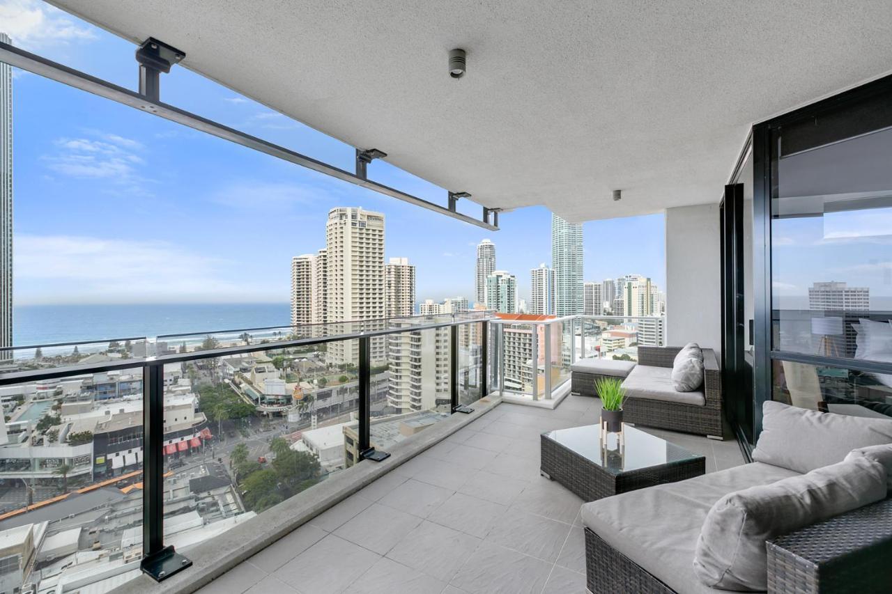 Circle On Cavill, And Sub Penthouses - We Accommodate Gold Coast