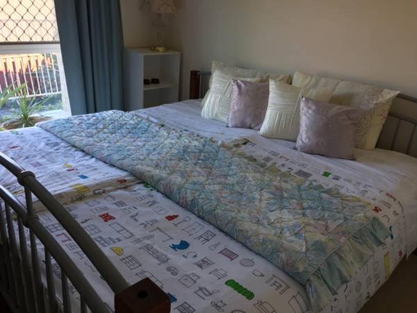 Guest house Theme Parks Amituofo Homestay Gold Coast