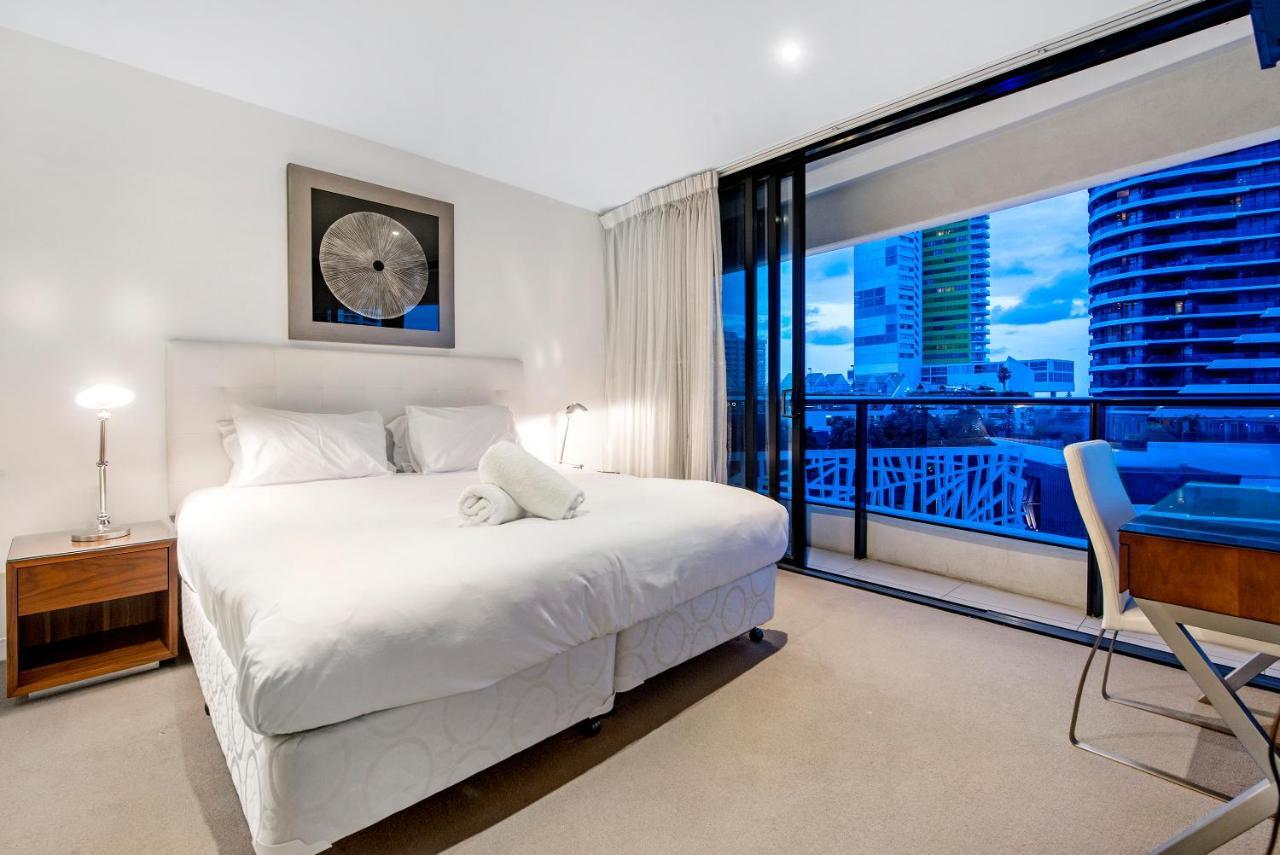 Aparthotel Oracle Broadbeach 5*