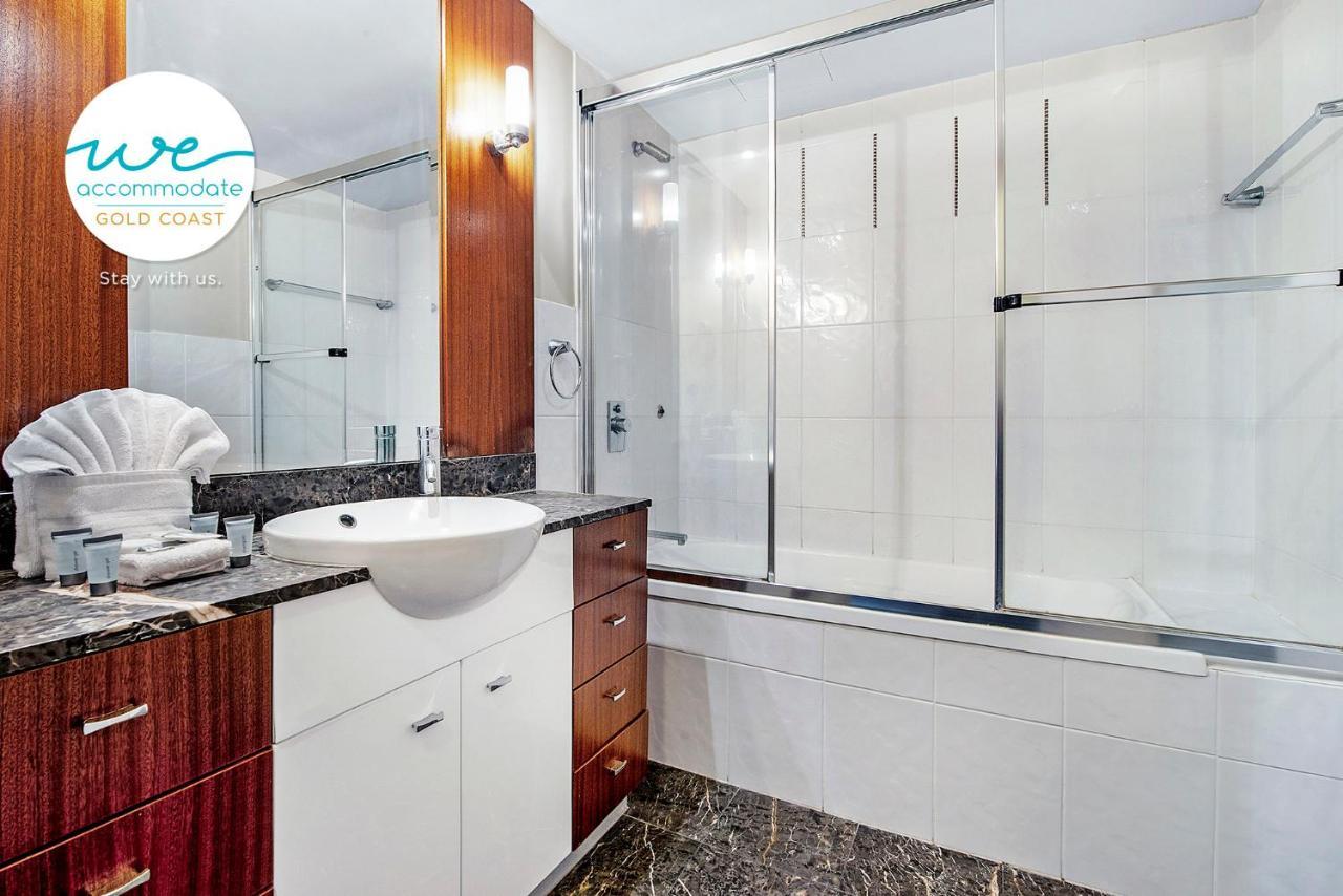 Chevron Renaissance And Sub Penthouses - We Accommodate