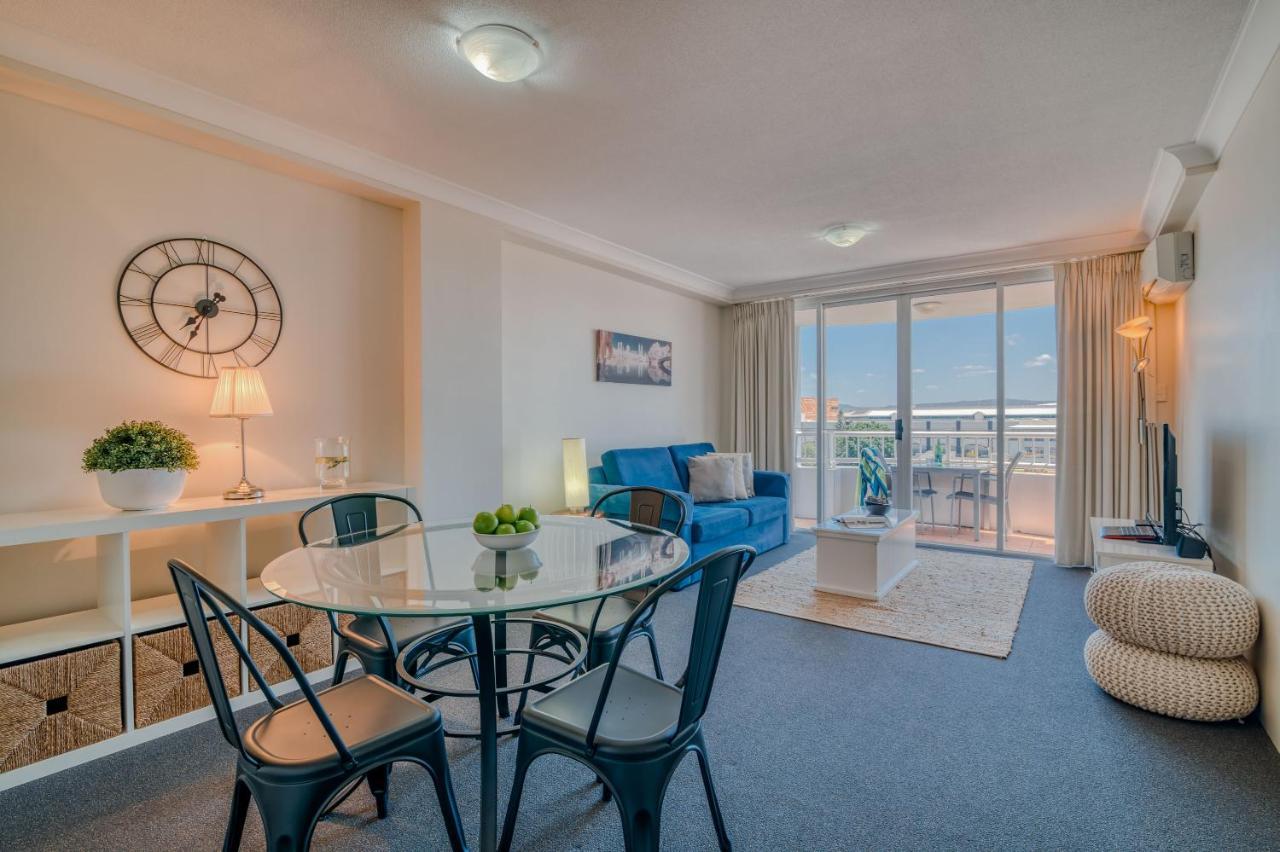 Bel Air On Broadbeach - Official